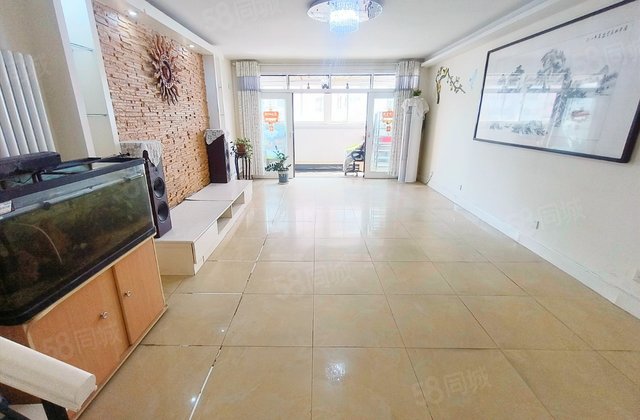 兴达樱花园3室2厅120.41㎡173万二手房图片