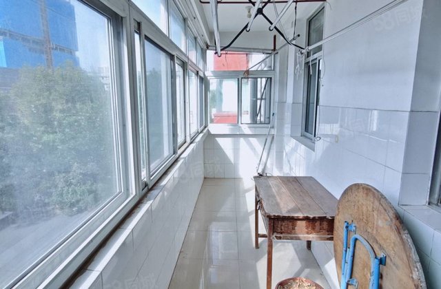 聊城三中家属院 带电梯 南北通透 密度低 交通便捷 小三房