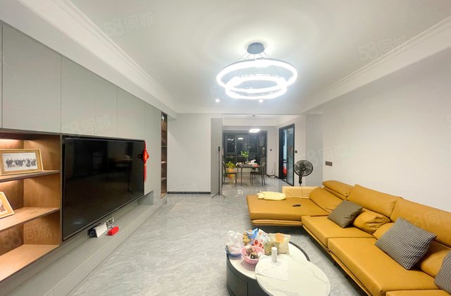 三润城4室2厅131.59㎡140万二手房图片