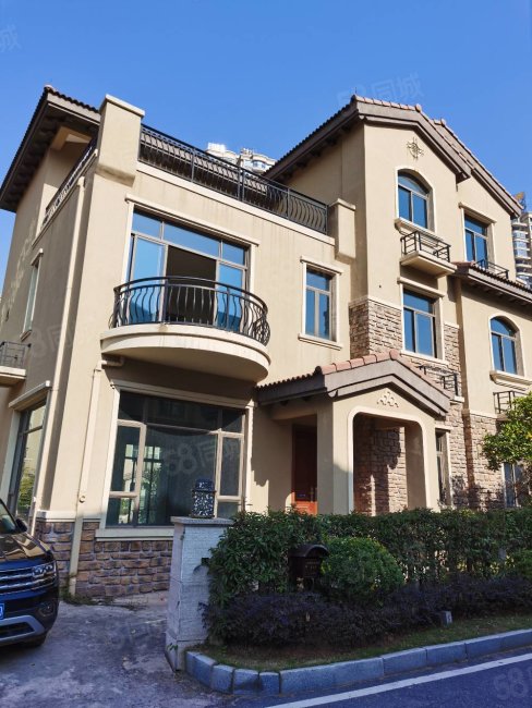 【10图】萍乡碧桂园别墅小区豪华装修湖景环境 高档小区超大花园大露