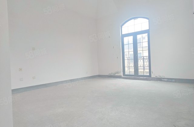 嘉裕第六洲斑斓屿3室2厅242.23㎡348万二手房图片