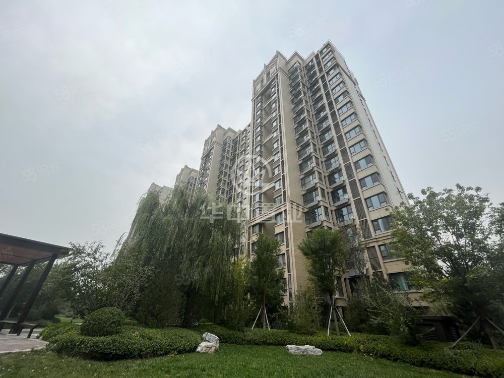 润卓天伦湾3室2厅1卫106㎡南北95万