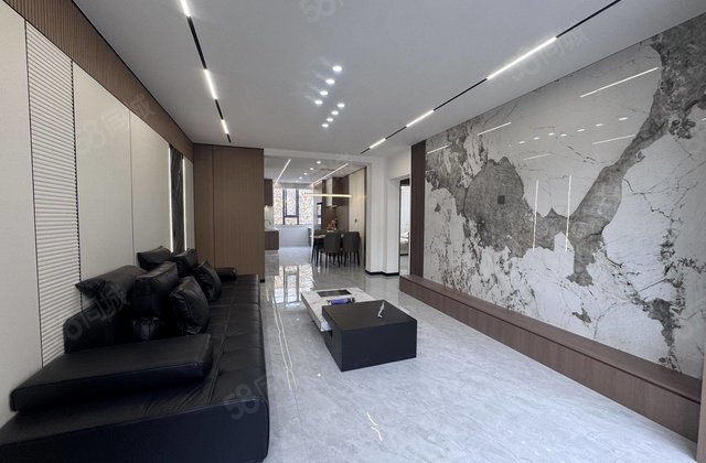 鸭绿江街18号小区3室2厅100.67㎡72.8万二手房图片