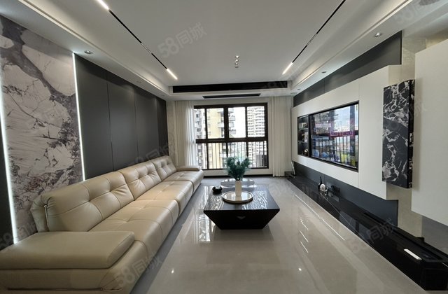 云辰国际4室2厅133㎡59.8万二手房图片