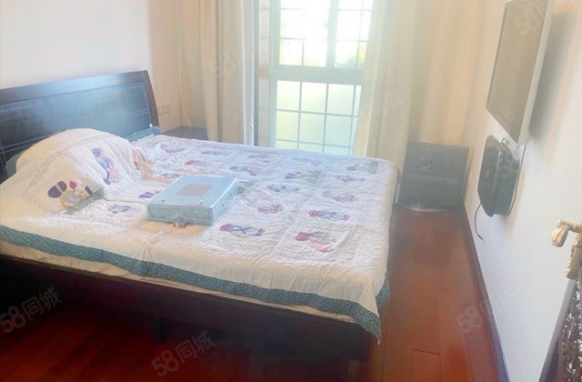 黄山湖别墅5室3厅269.96㎡1180万二手房图片