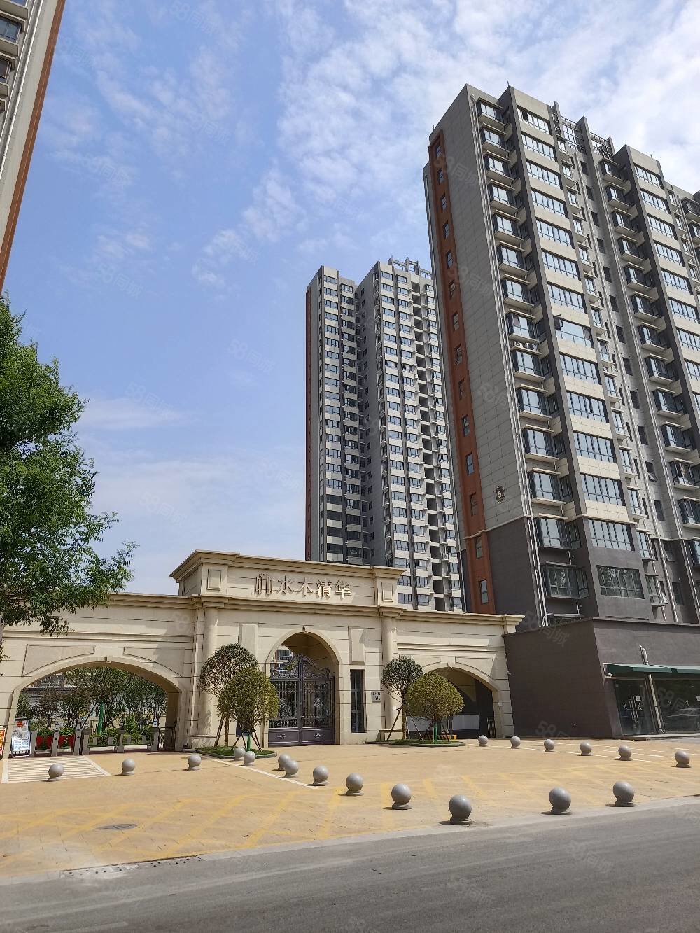 水木清华小区3室2厅2卫129.74㎡南北80.5万