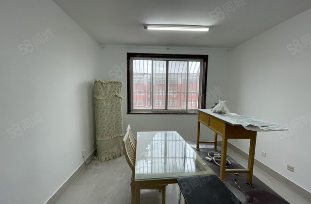 龙山南区 划文轩 八中 外国语 急售！