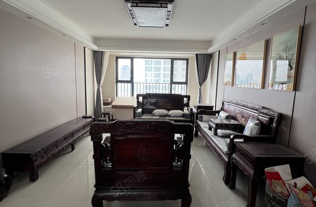 融创观澜府3室2厅140㎡110万二手房图片