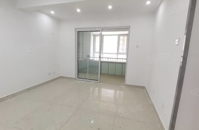 龙湾商品房 2室 主卧朝阳 南北通透