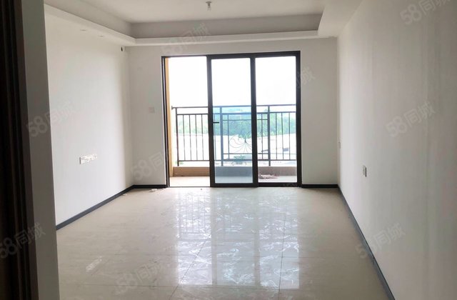 龙光南海玖龙湖3室1厅100.14㎡77万二手房图片