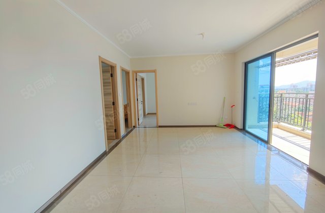 乐平碧桂园四季峰景4室2厅94.77㎡72万二手房图片