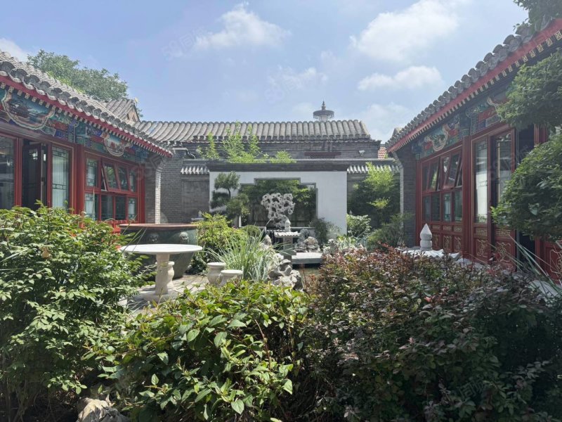 東廊下胡同小區(qū)4室2廳2衛(wèi)412.17㎡南北6800萬(wàn)