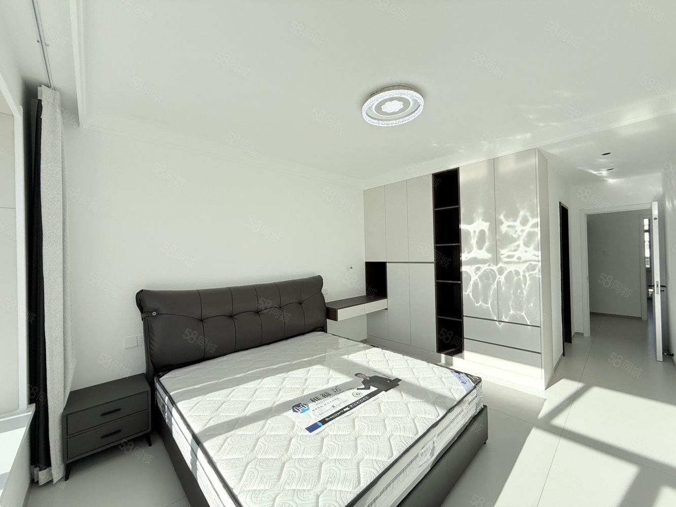 和谐佳园3室2厅2卫147㎡南北98万