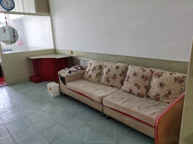 新建分局家属楼2室1厅1卫62㎡南7万