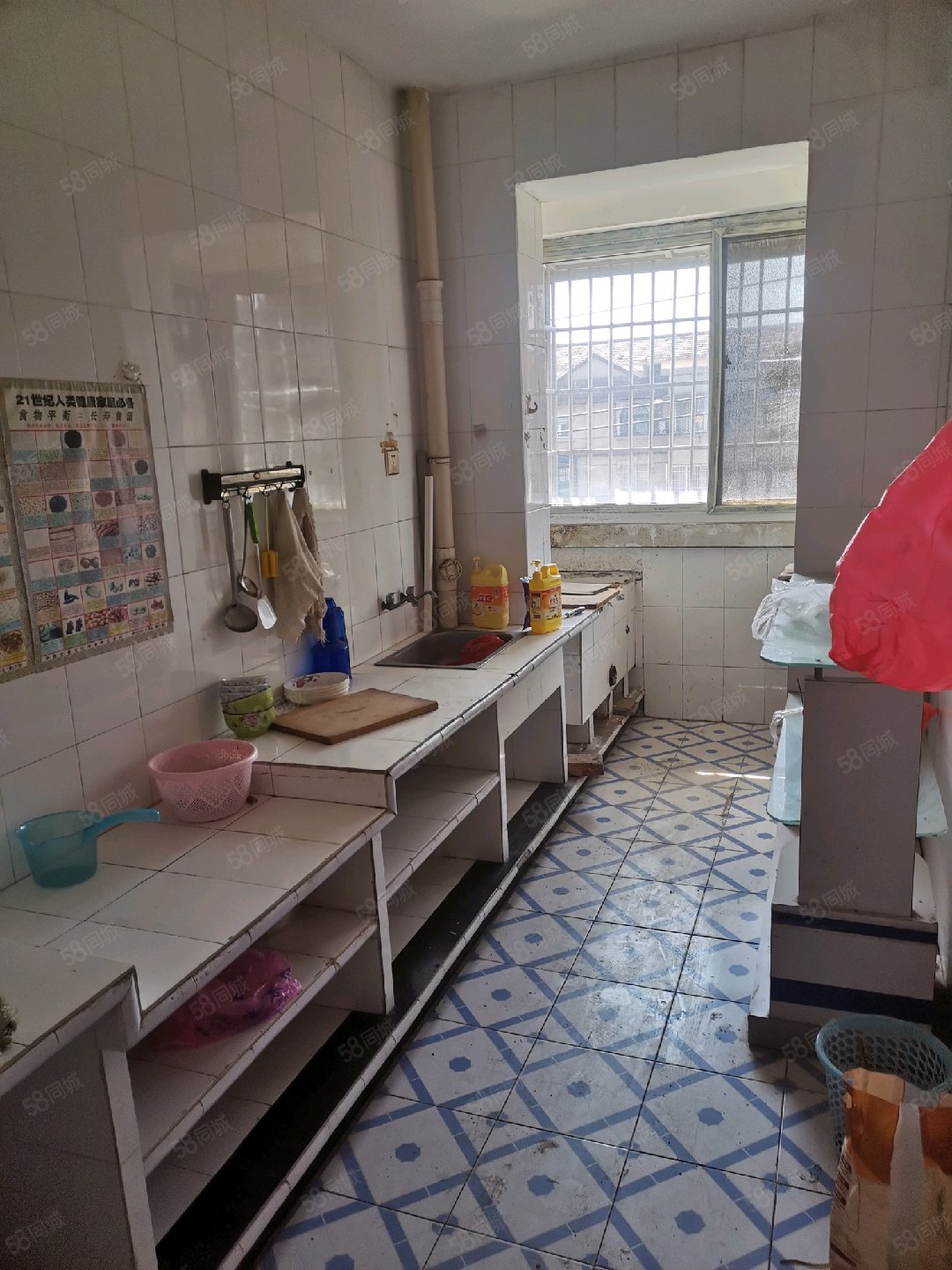 新华北路一区3室1厅1卫98㎡东40万