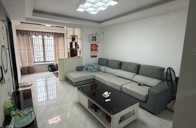 名流世家3室2厅110㎡60万二手房图片