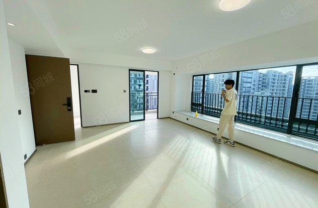 城发灯湖悦园3室2厅83.17㎡79.9万二手房图片