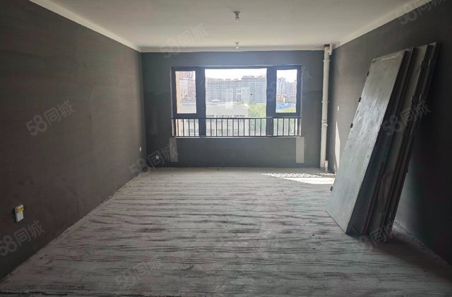 中南上悦城二期4室2厅139㎡140万二手房图片