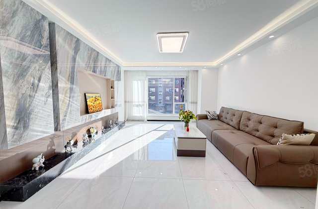 六合一方3室2厅115.39㎡71.8万二手房图片