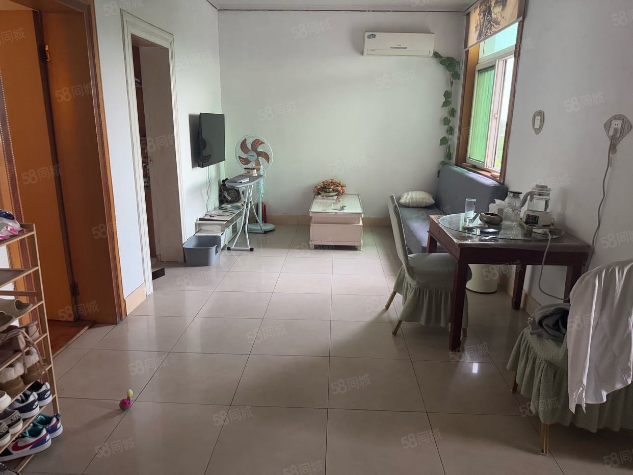 化肥厂宿舍(巢湖)2室1厅1卫67.75㎡南15万