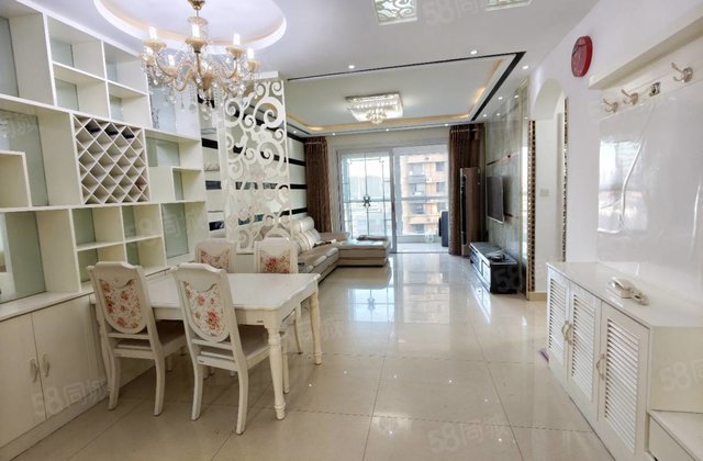 急售 东昌东一墙之隔  四叶草东边户 免大税送车储 公摊低