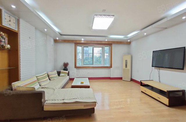 凤凰新城，步梯三楼，精装大三室，高新区文轩外国语九州国际附近