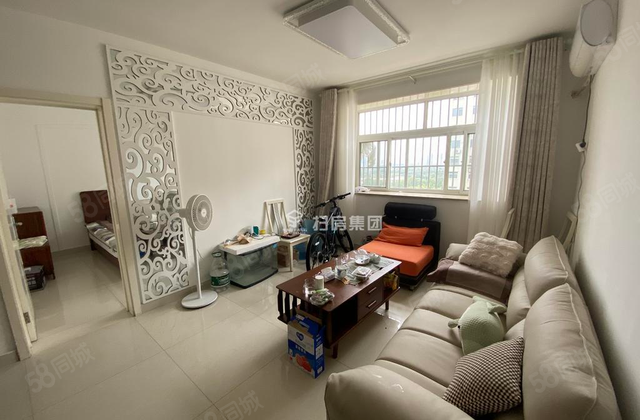 文轩总校，八中对面，建行家属院，南北通透，两室一厅，