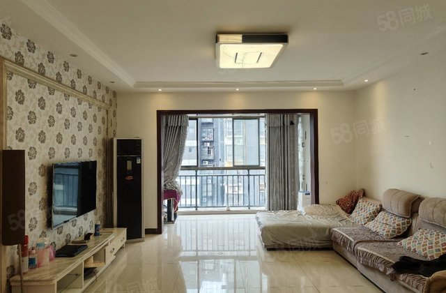 半岛豪苑3室2厅135㎡56.8万二手房图片