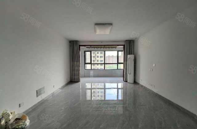 直隶新城水郡3室2厅138㎡150万二手房图片