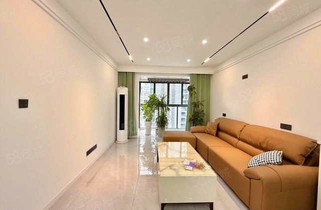 华丽家族太湖汇景(四期)3室2厅94㎡78万二手房图片