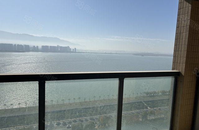 观澜盛世(南区)3室2厅141.72㎡118.8万二手房图片