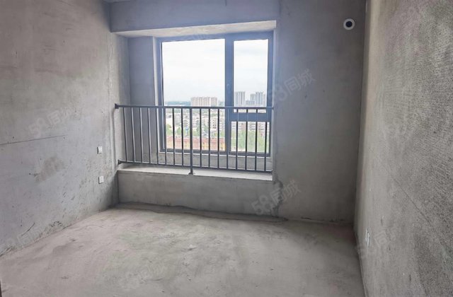 保利云上3室2厅109㎡70万二手房图片