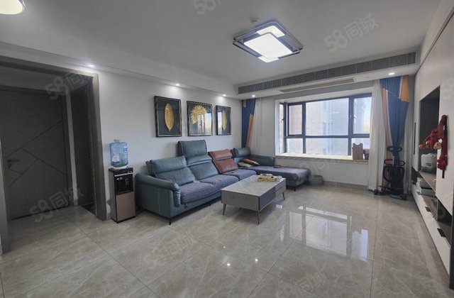 徒骇河旁 东苑中学 滨河实验 莲湖新城 精装三室双卫带车位