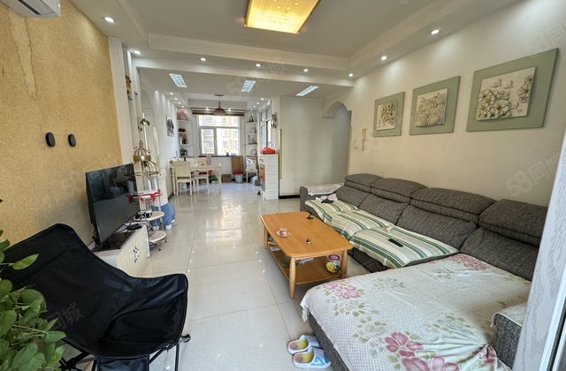 出门就是   二中 文苑中学 书香东郡 90.6万 大三居