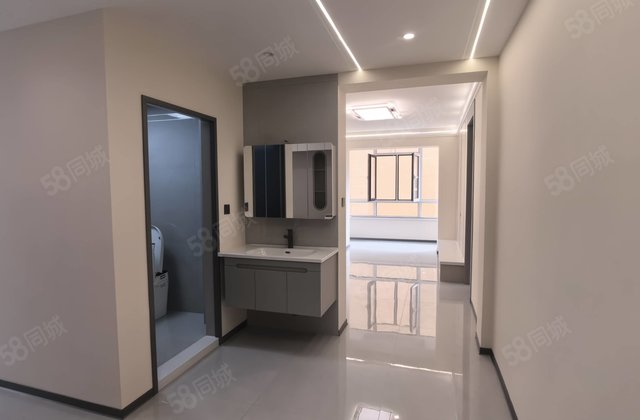 荣盛小区2室1厅81㎡24.8万二手房图片