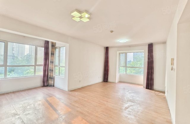 急售 东昌东校 东昌丽都 三室两厅两卫 西边户 带车位储藏室