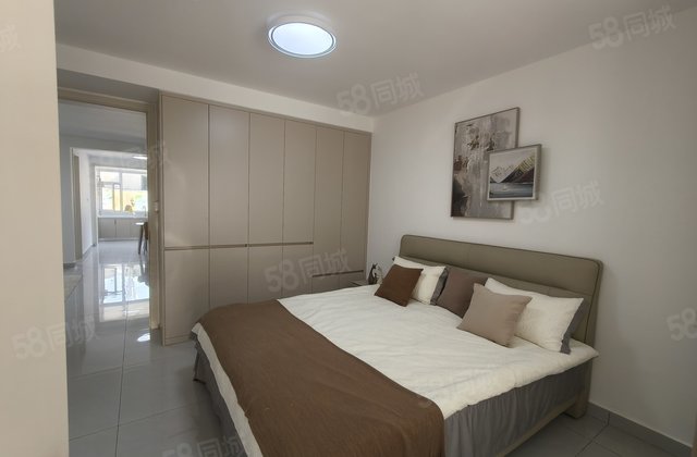 文轩本部 东关   精装三室 东关大街 老一附近 免大税