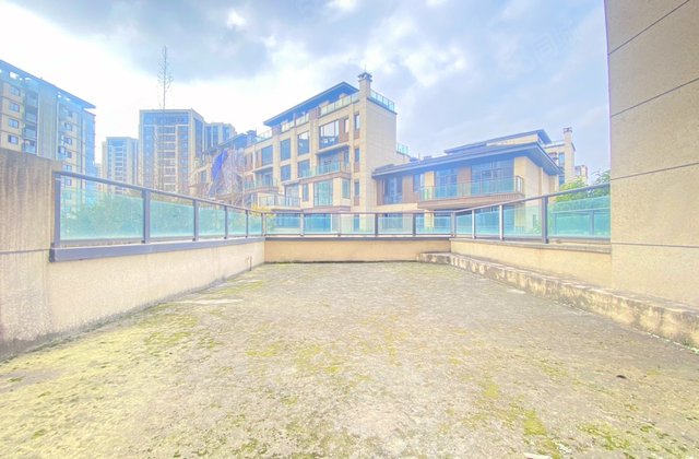 御璟湖山璟雲4室2厅146.04㎡340万二手房图片