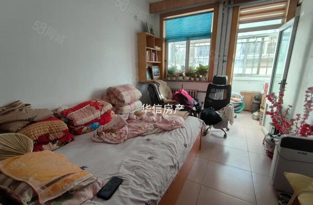 东昌湖昌润路烟草孝心1楼双式验两室两厅87平53万