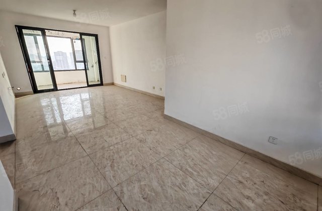 开发区锦绣观邸高性价比 三室两卫130平带车位免大税观景房