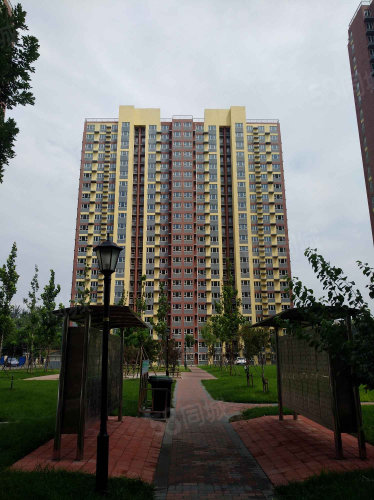 东坝朝阳新城四区 南北三居 好位置 高楼层 次新社区有钥匙