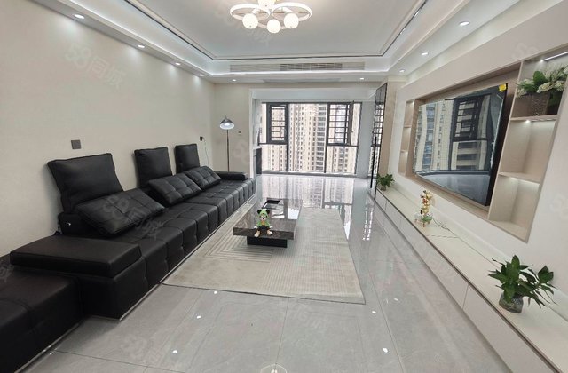 御湖世家3室2厅132.22㎡69万二手房图片