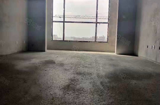 凤凰郡4室2厅160㎡83万二手房图片