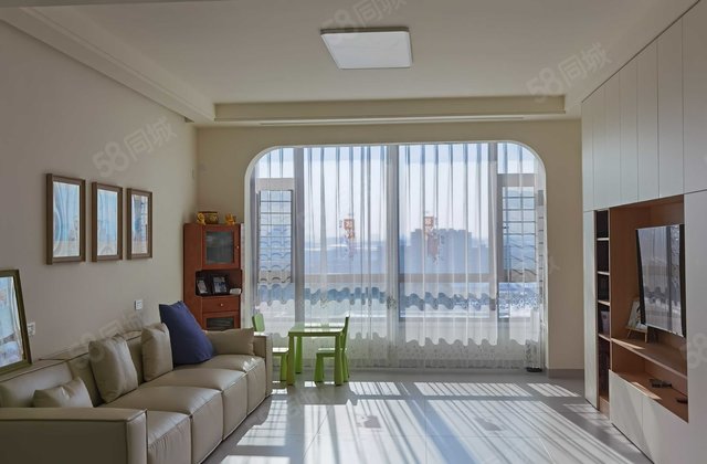 幸福国际3室2厅126.06㎡76万二手房图片