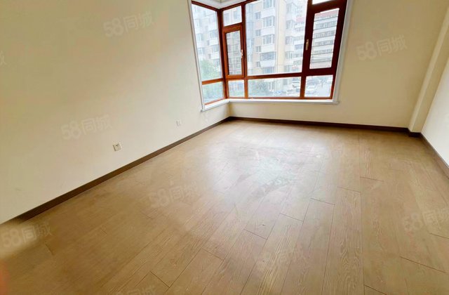 湖畔诚品2室2厅99㎡78万二手房图片