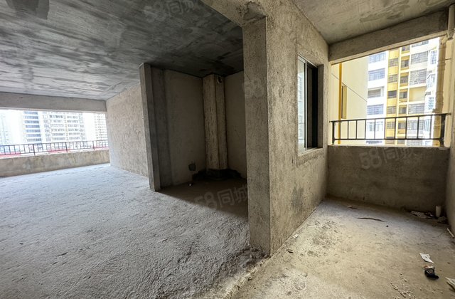 金桥华府3室2厅131.1㎡46.8万二手房图片