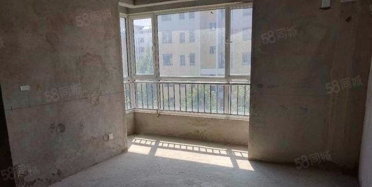 龍族儷景2室2廳1衛(wèi)78㎡南北29萬