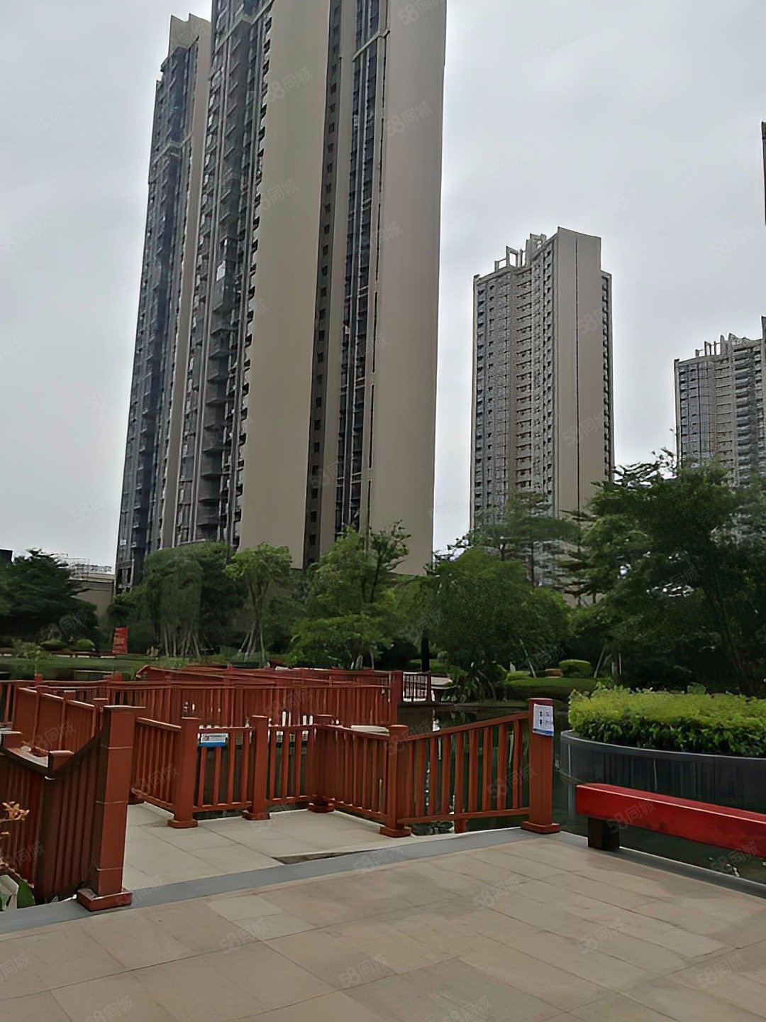 格美的翰湖苑全新精装房125方148万满五