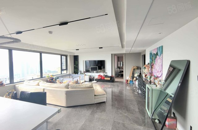 急售开发区徒骇河旁百合新城边户大平层221平送车位地下室