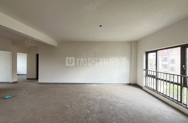 中铁龙盘湖世纪山水(公寓住宅)3室2厅128㎡69万二手房图片